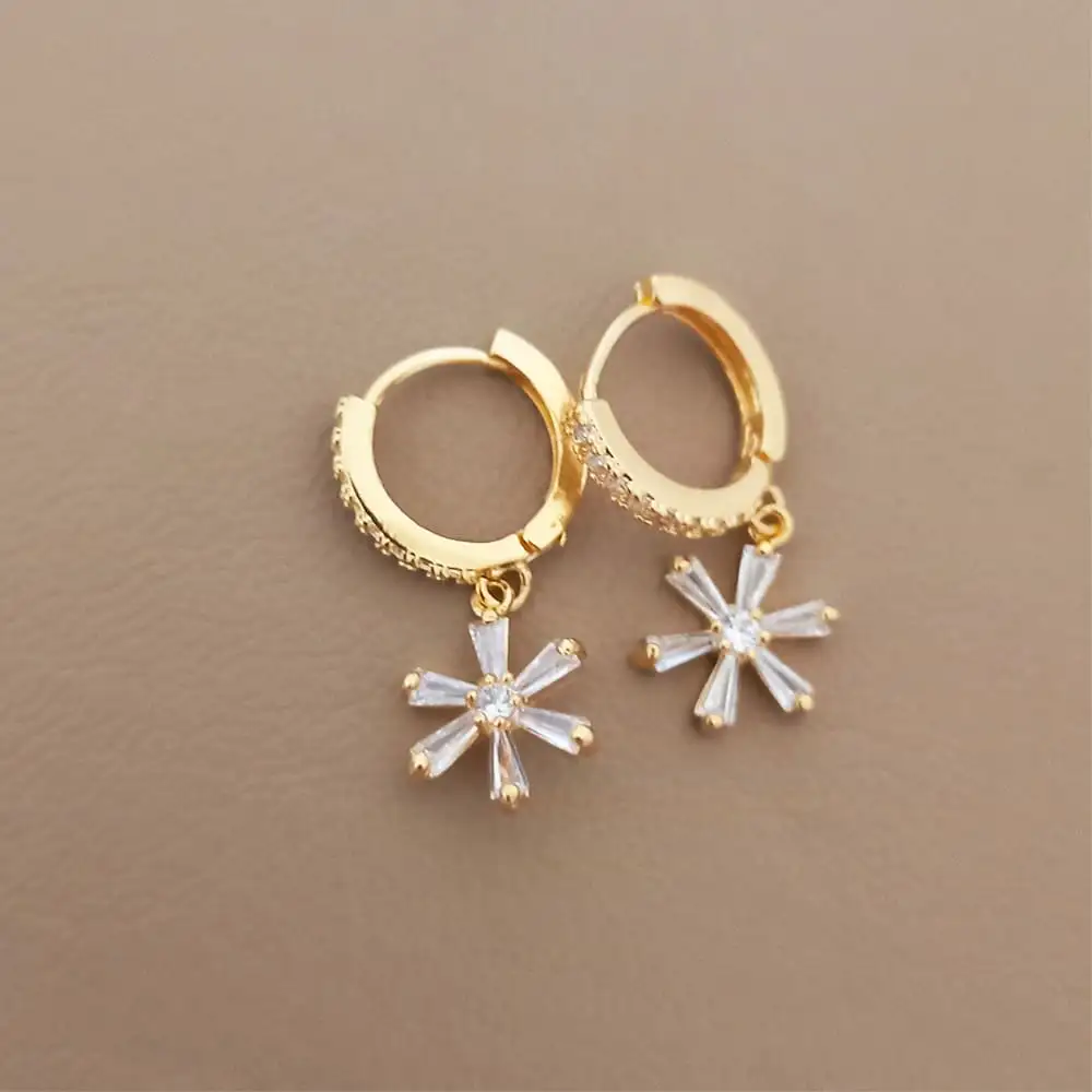 BRINCO ARGOLA FLOR